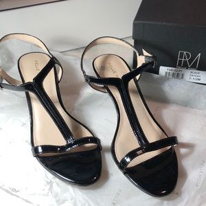 Pelle Moda heels 👠 📦